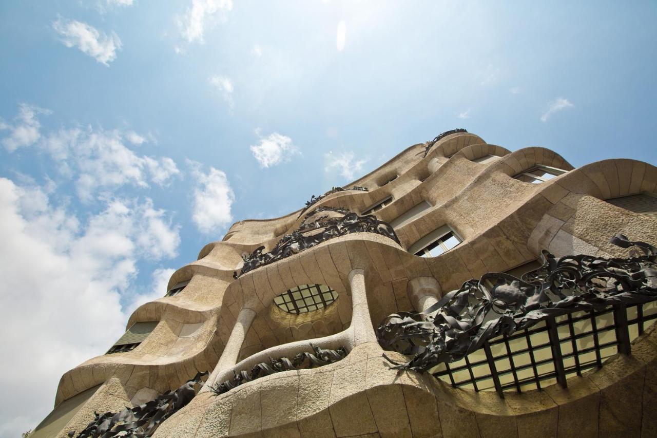 Miquel Angel - Apartments Next To Camp Nou บาร์เซโลนา ภายนอก รูปภาพ