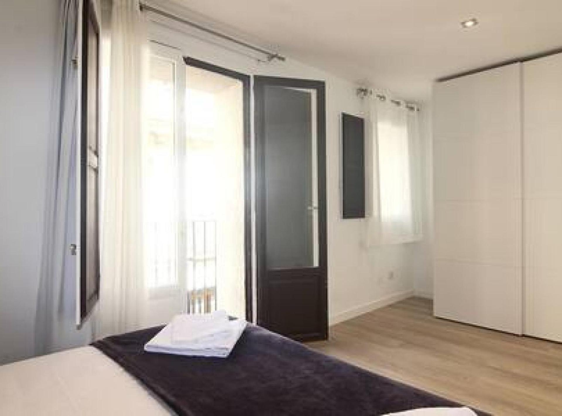 Miquel Angel - Apartments Next To Camp Nou บาร์เซโลนา ภายนอก รูปภาพ